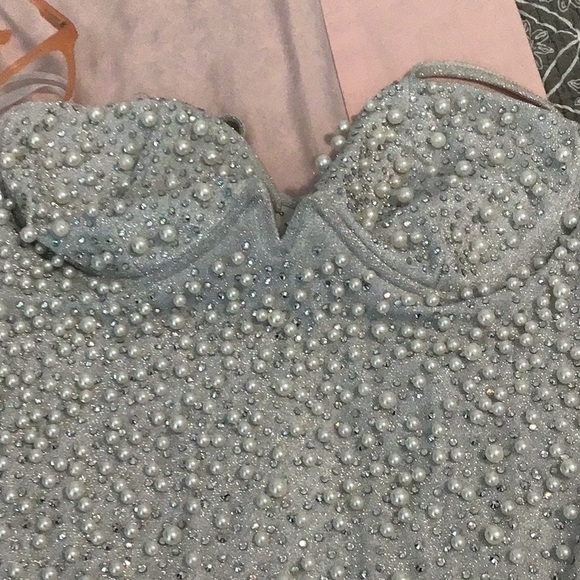 Ladies Shein Mini Dress - Picture 2 of 9